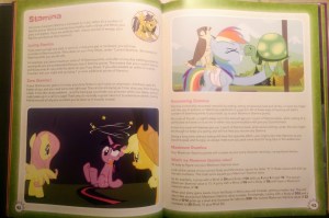 Så mange farver! Mest farverige rollespilsbog, jeg endnu har set.