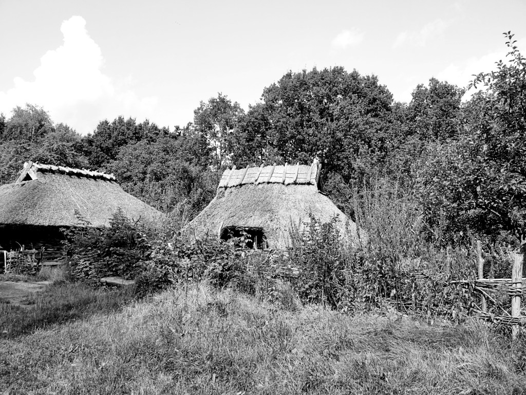 Dansk folketro: Hekse, Djævelen og&nbsp;hørfrø