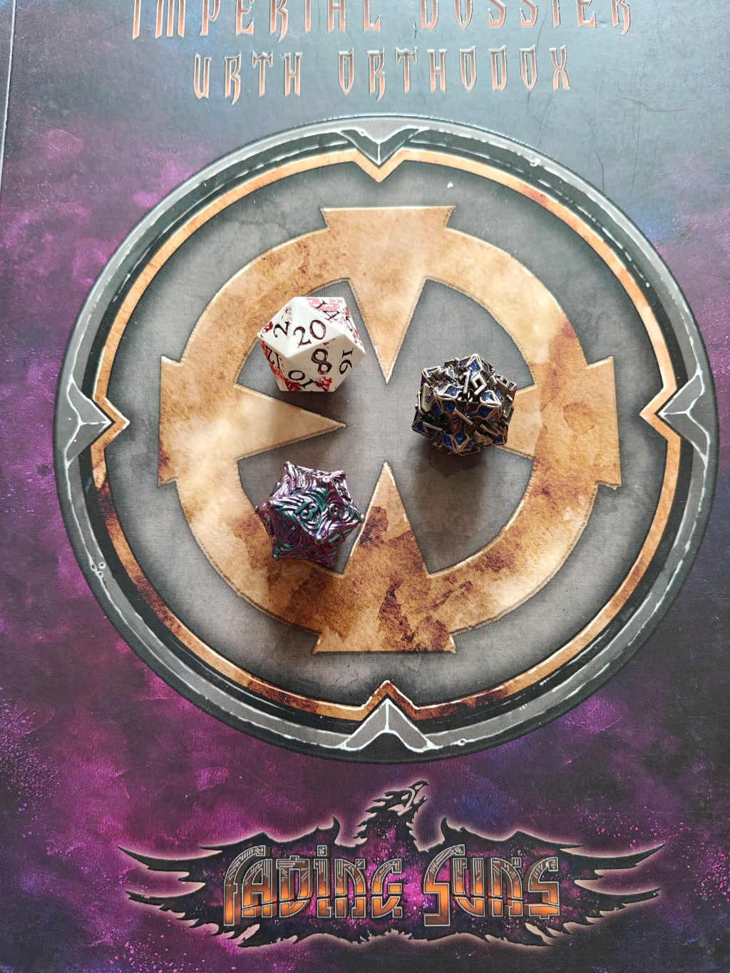 Fading Suns: Translatio Sancti del 32: Mange&nbsp;mysterier